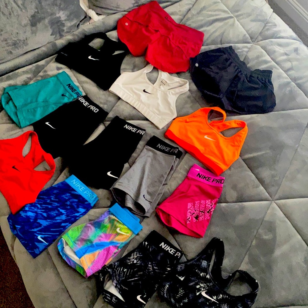 Nike pros (xs) , sports bras (xs) , & lulu shorts!